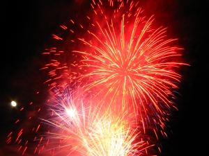 Santa Clarita Fireworks, photo by SCV Bail Bonds